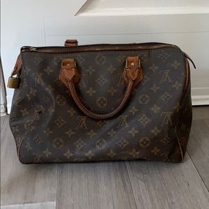 Authentic Louis Vuitton speedy bag